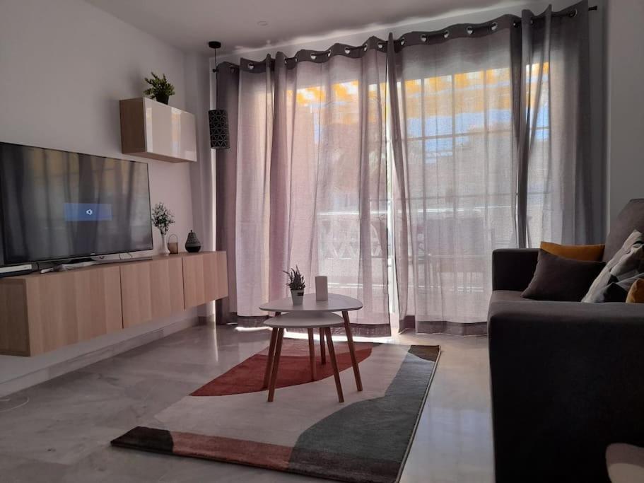 Encantador Apartamento Residencial Con Piscina Torremolinos Exterior foto